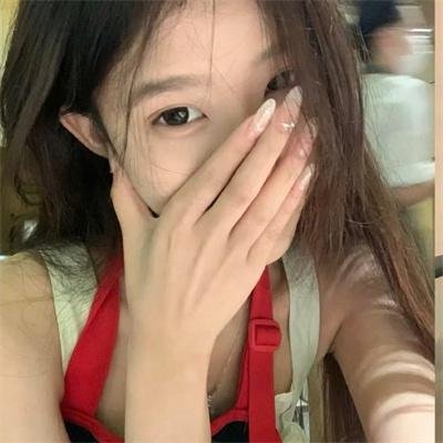 扭曲效应 海报